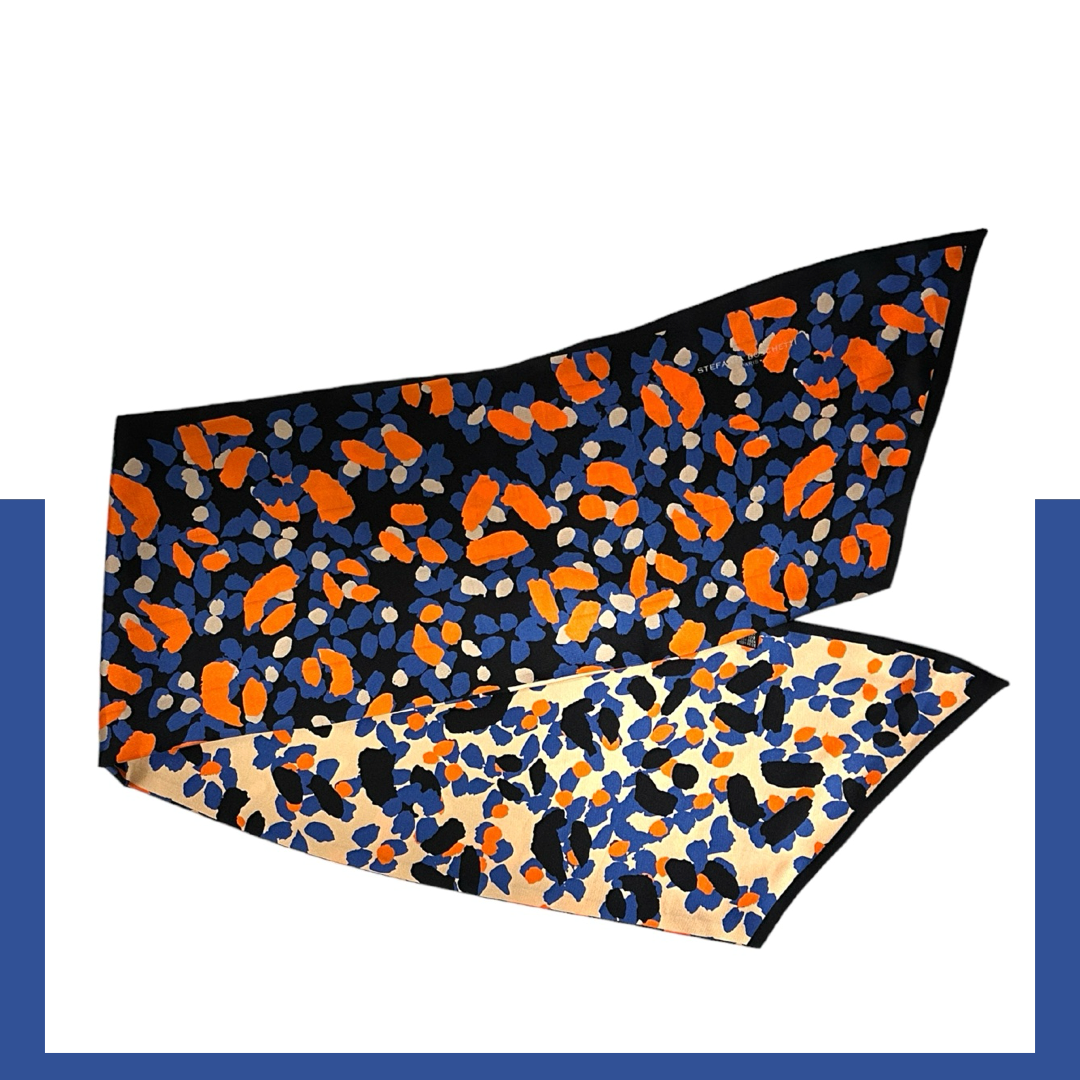 Lavalliere scarf:  Flopard violet black and cream